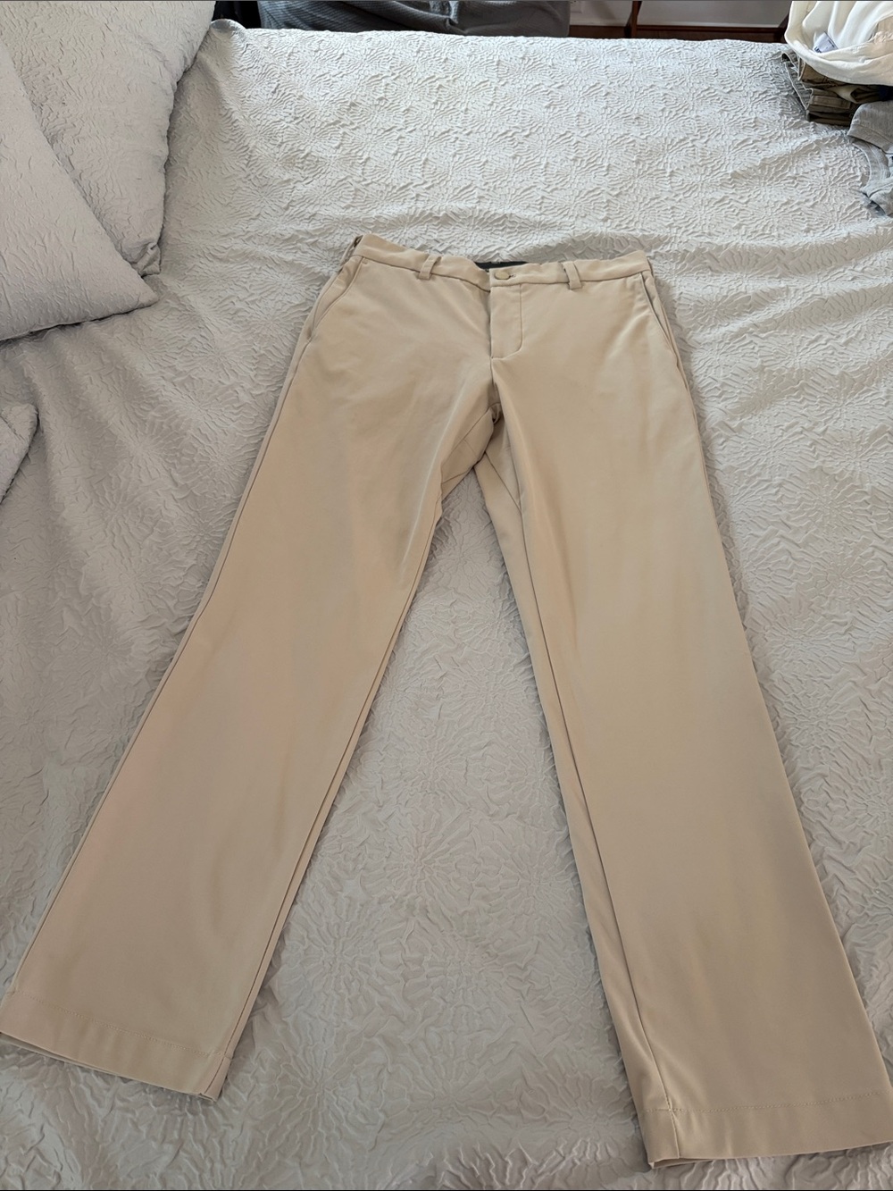 Dockers Beige/Tan Straight-Leg Men’s Chinos